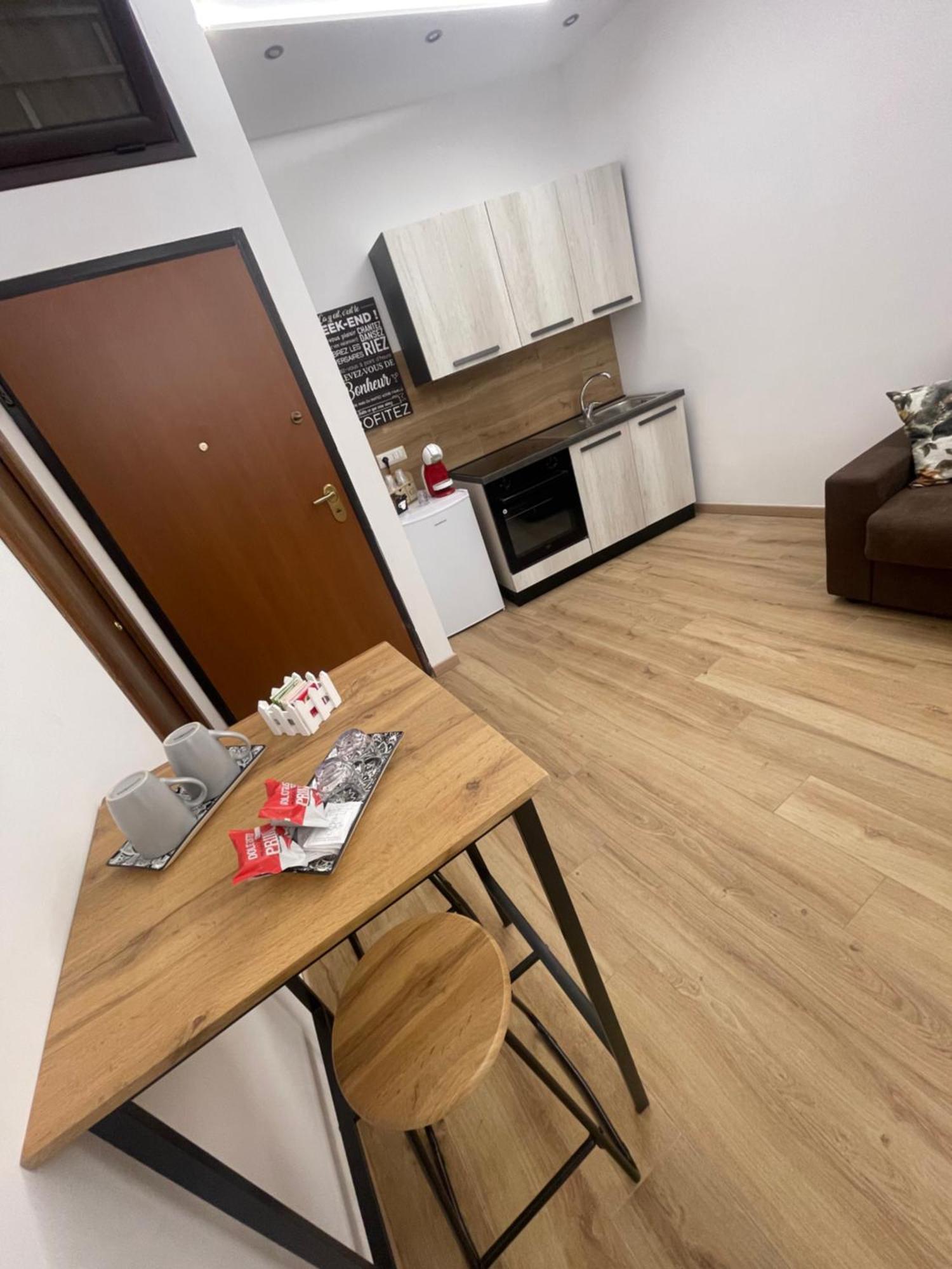 كروتوني Le Mariancarve Central Apartments المظهر الخارجي الصورة